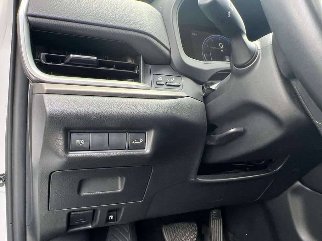Used 2025 Toyota Grand Highlander AWD image 13