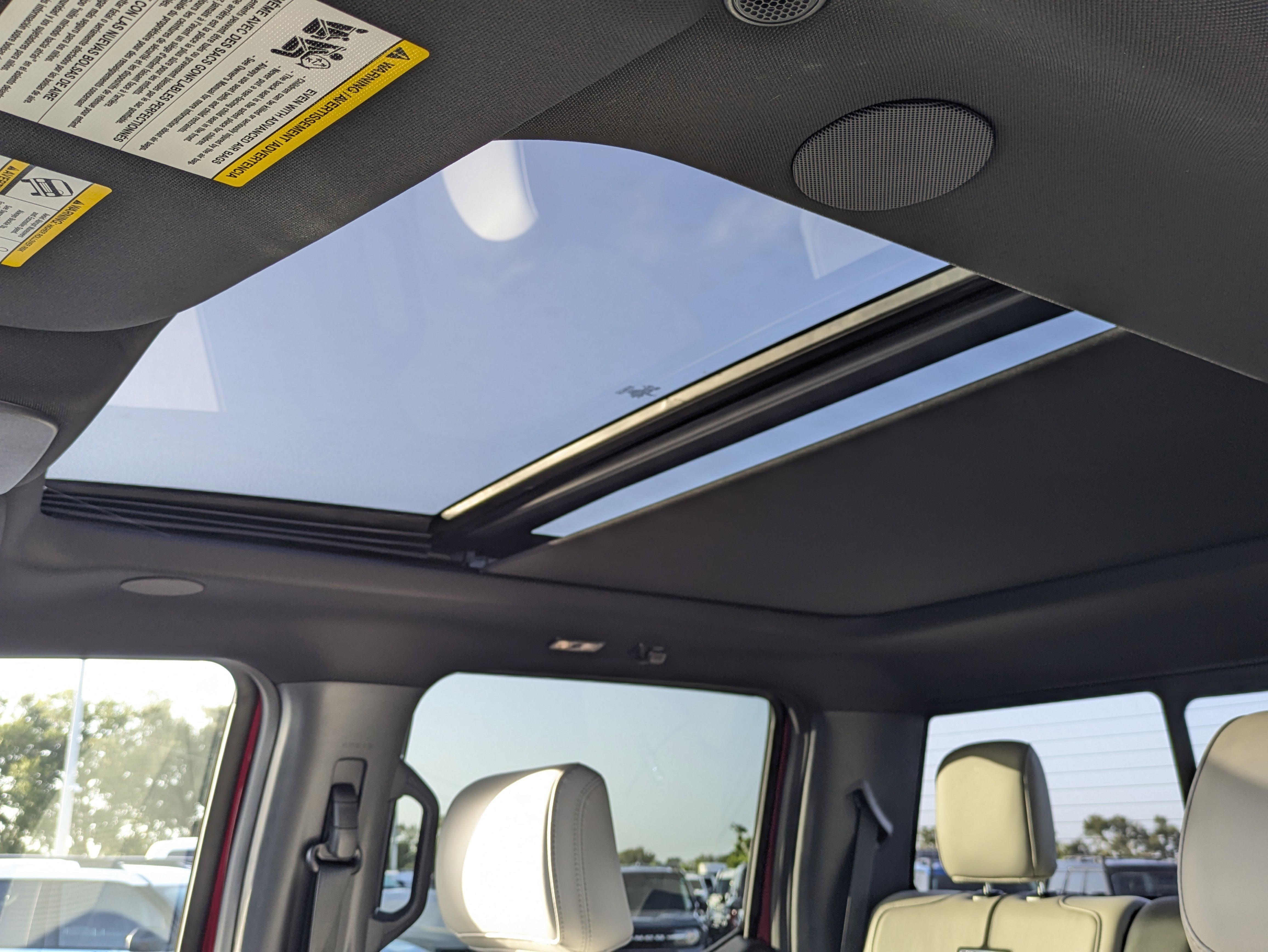 New 2025 Ford F150 Lightning Platinum image 25