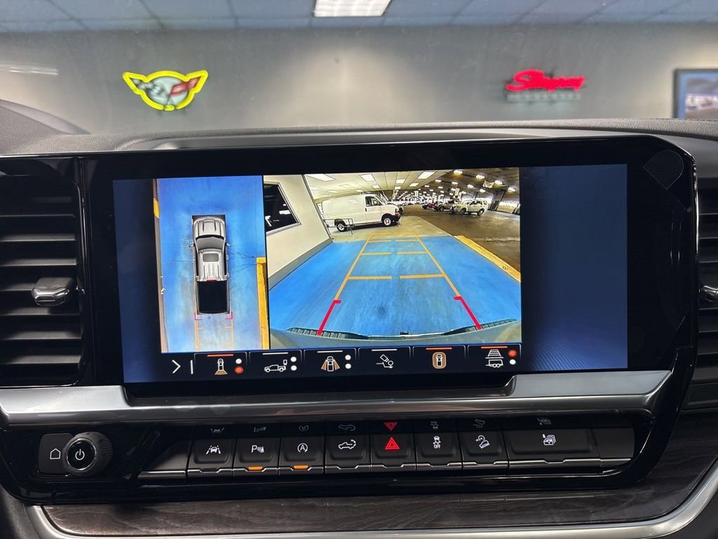 New 2026 Chevrolet Silverado 1500 LTZ w/ Technology Package AWD/4WD image 32