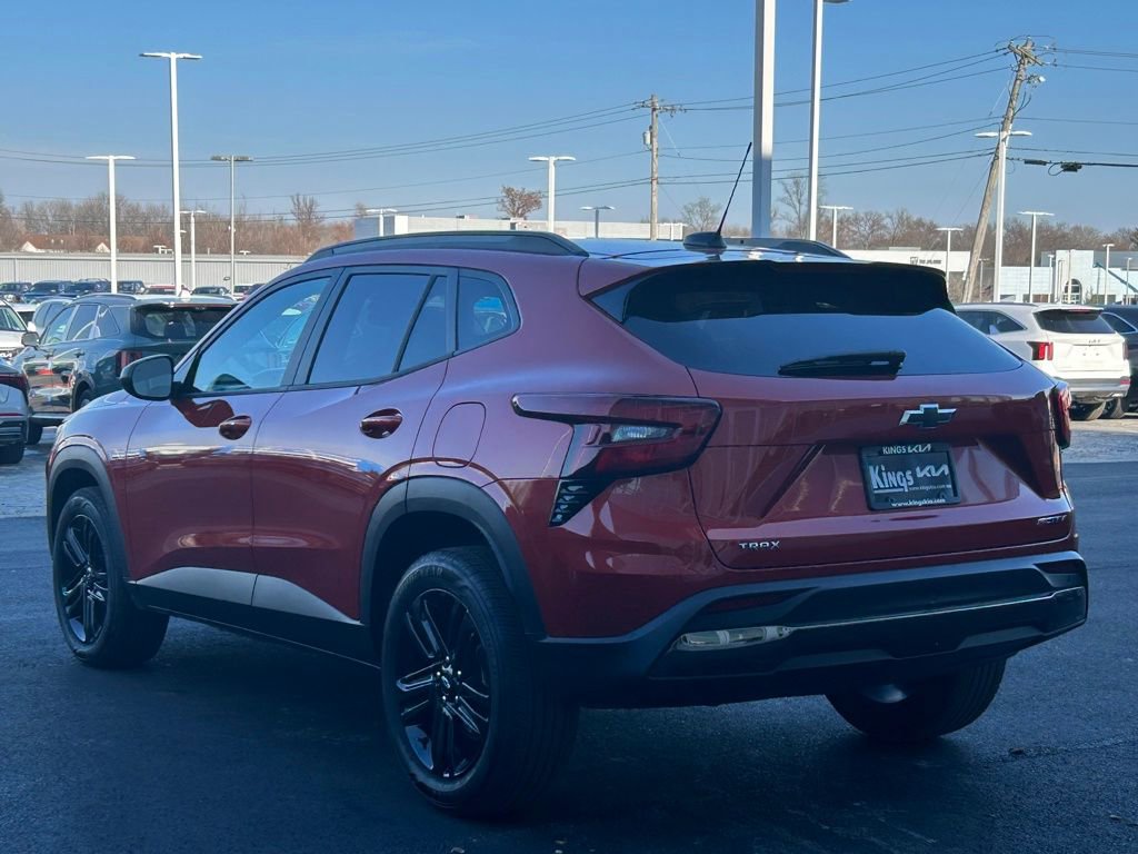 Used 2024 Chevrolet Trax ACTIV w/ Driver Confidence Package image 5