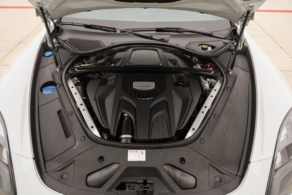 Used 2020 Porsche Panamera Edition image 17