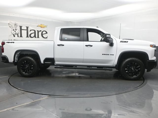 New 2026 Chevrolet Silverado 2500 Custom w/ Custom Value Package AWD/4WD image 27