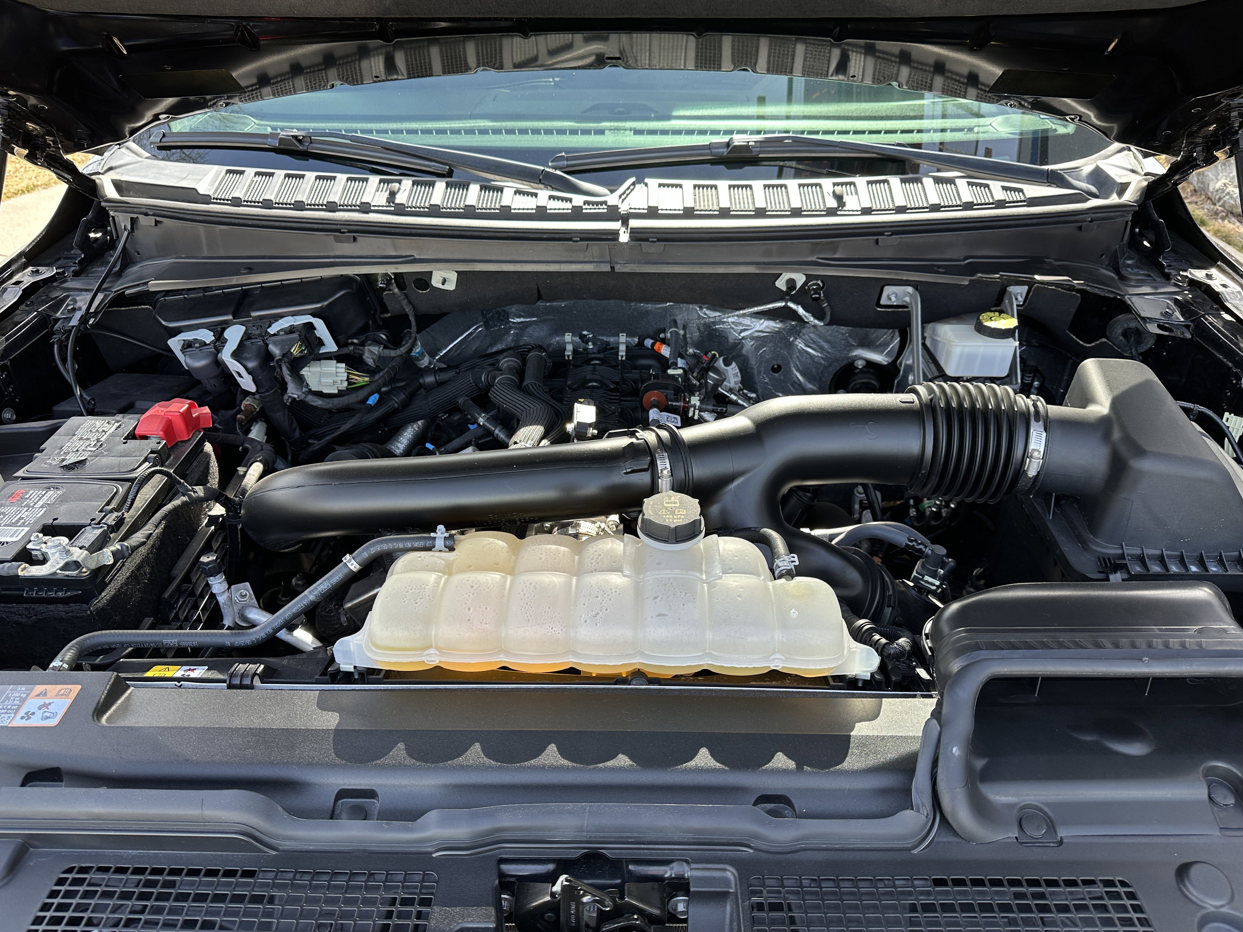 Used 2024 Ford Expedition Max Platinum AWD/4WD image 16