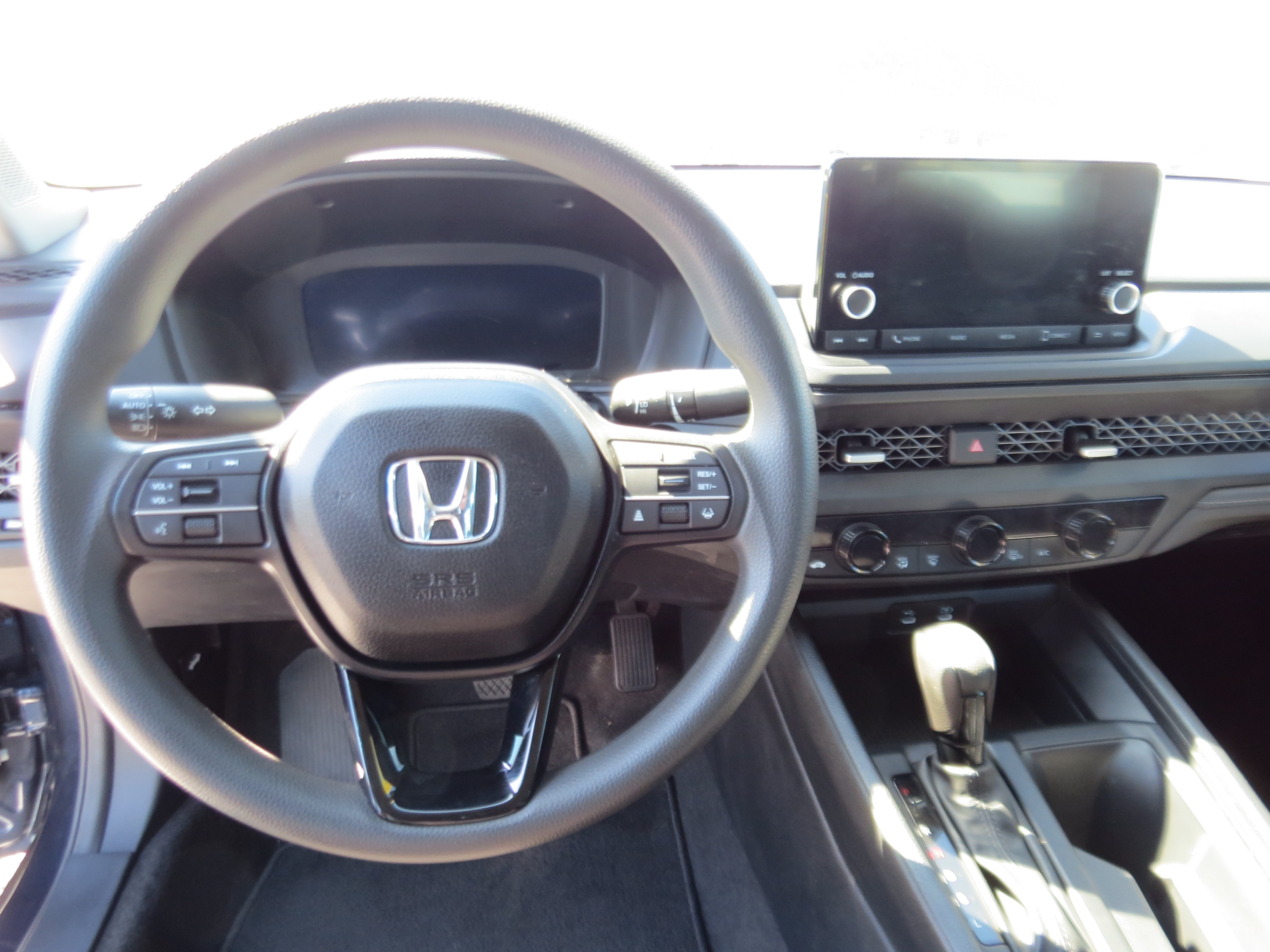 Used 2025 Honda Accord SE image 16