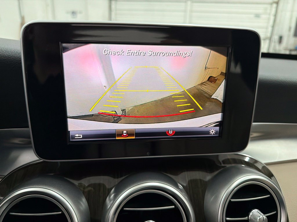 Used 2015 Mercedes-Benz C 300 4MATIC Sedan image 18