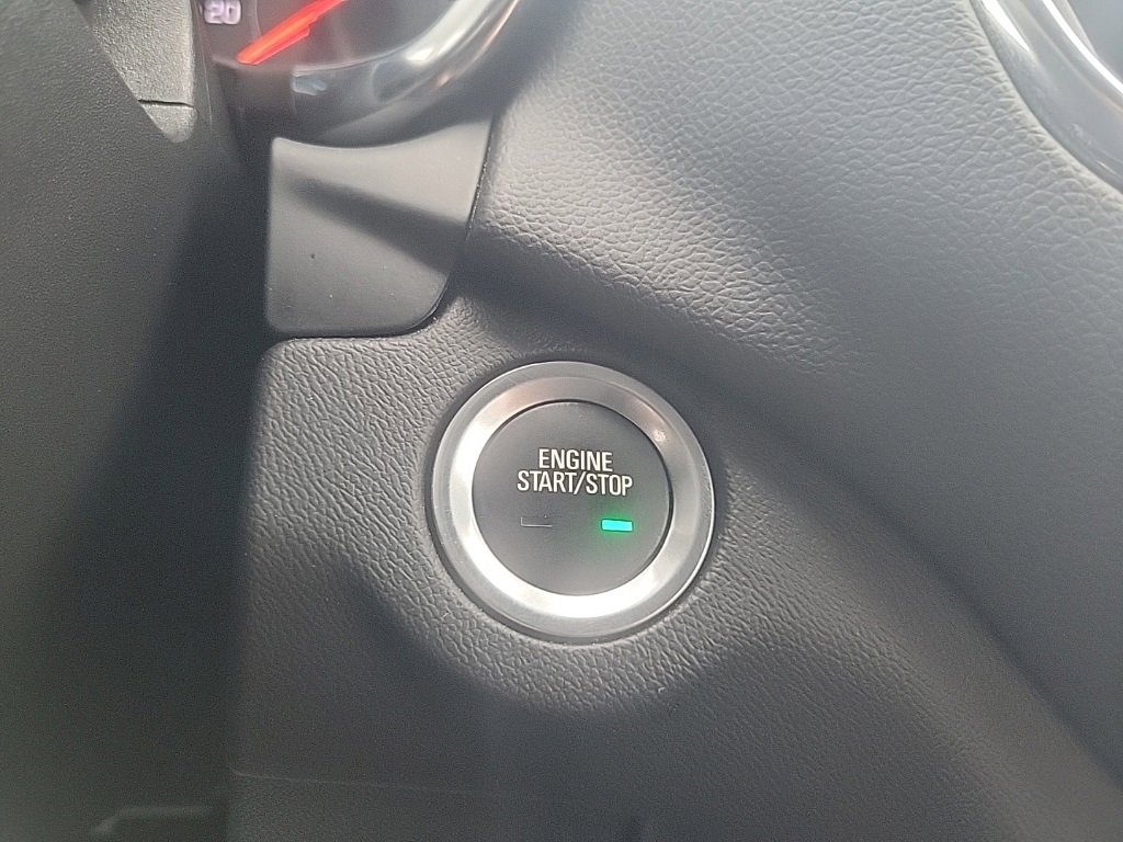 Used 2023 Chevrolet Equinox LT image 13