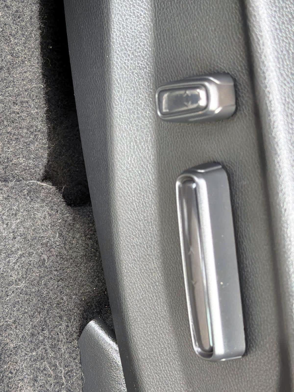 Used 2021 Honda CR-V EX-L image 11