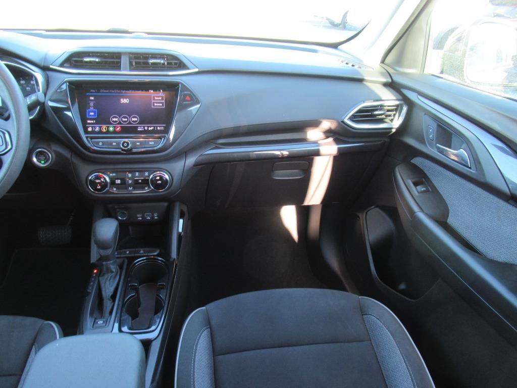 Used 2022 Chevrolet TrailBlazer LT w/ Convenience Package image 13