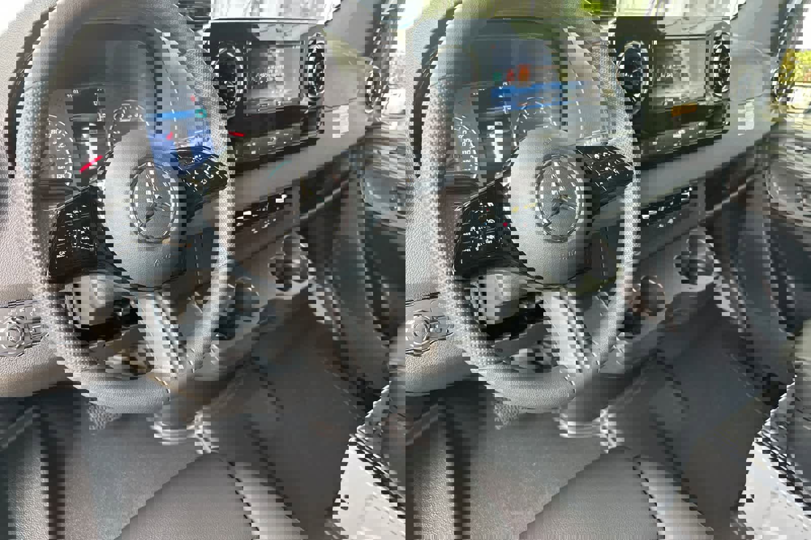 New 2025 Mercedes-Benz Sprinter 2500 image 11