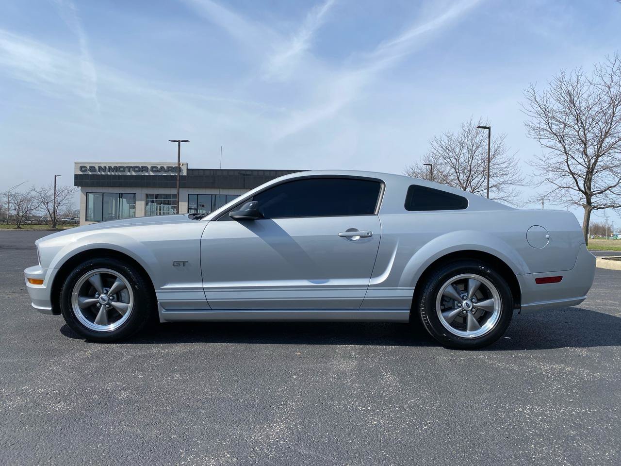 Used 2005 Ford Mustang GT RWD image 8