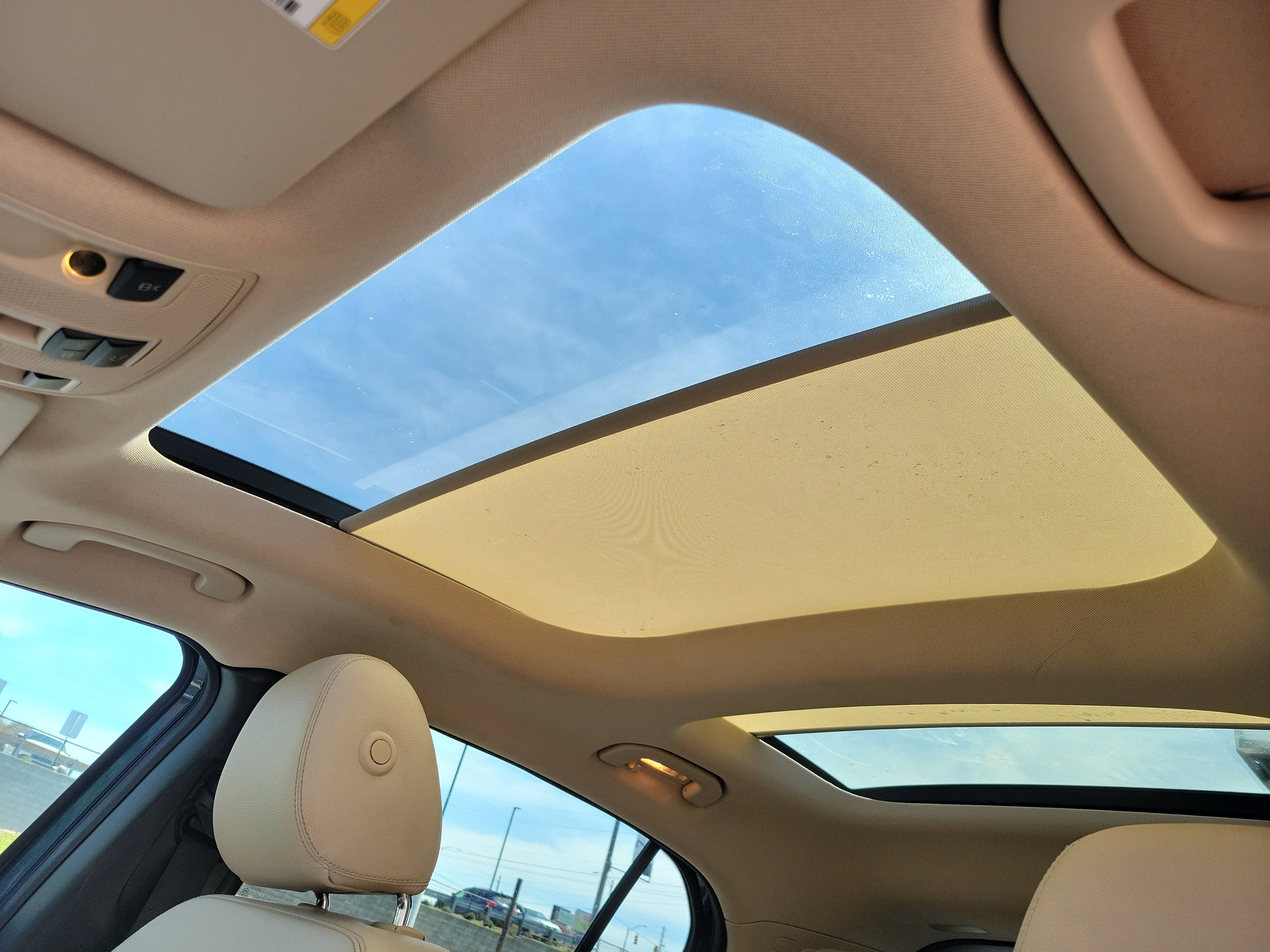 Used 2019 Mercedes-Benz GLA 250 4MATIC image 8