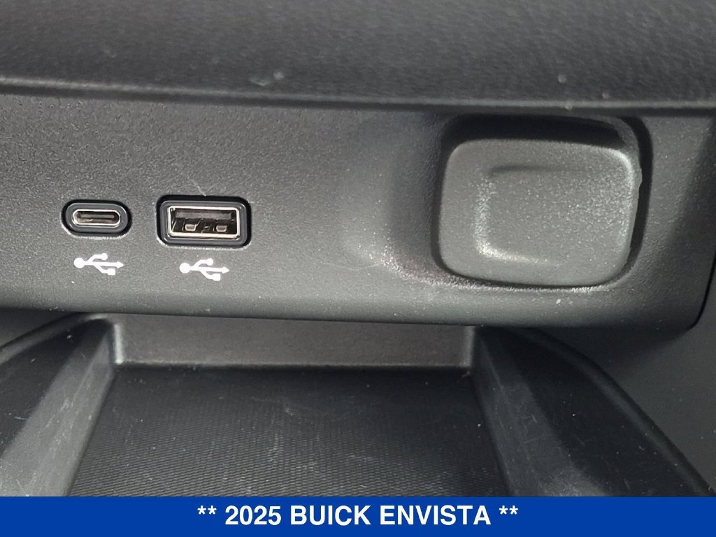 Used 2025 Buick Envista Sport Touring w/ Convenience I Package FWD image 24