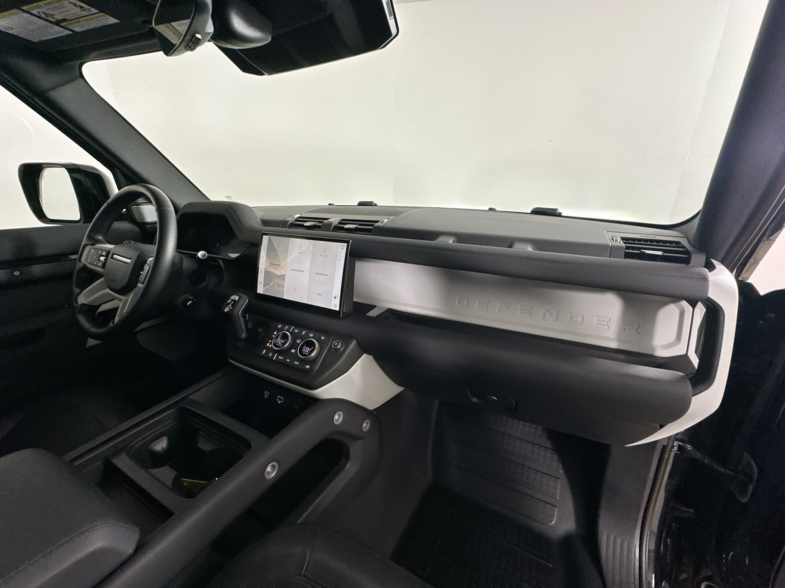 Used 2024 Land Rover Defender 130 S AWD/4WD image 45
