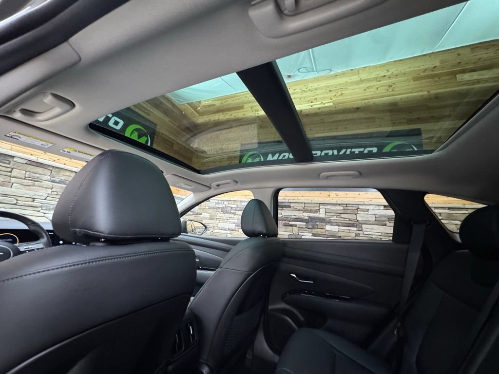 Used 2025 Hyundai Tucson Limited AWD/4WD image 27