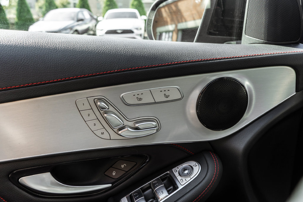 Used 2022 Mercedes-Benz GLC 43 AMG 4MATIC image 17