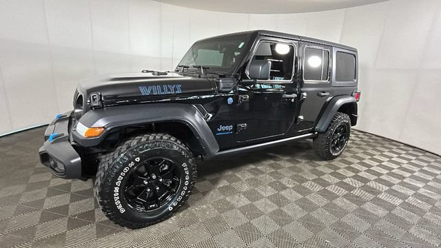 Used 2023 Jeep Wrangler Unlimited w/ Cold Weather Group AWD/4WD image 6