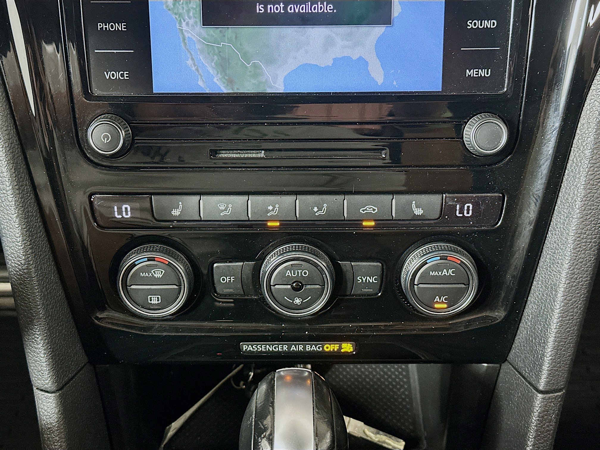 Used 2020 Volkswagen Passat 2.0T SEL image 24