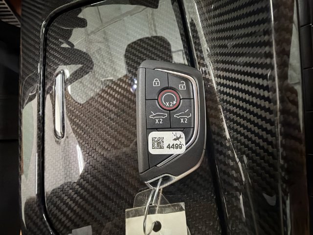 Used 2025 Chevrolet Corvette E-Ray w/ Stealth Interior Trim Package AWD/4WD image 37