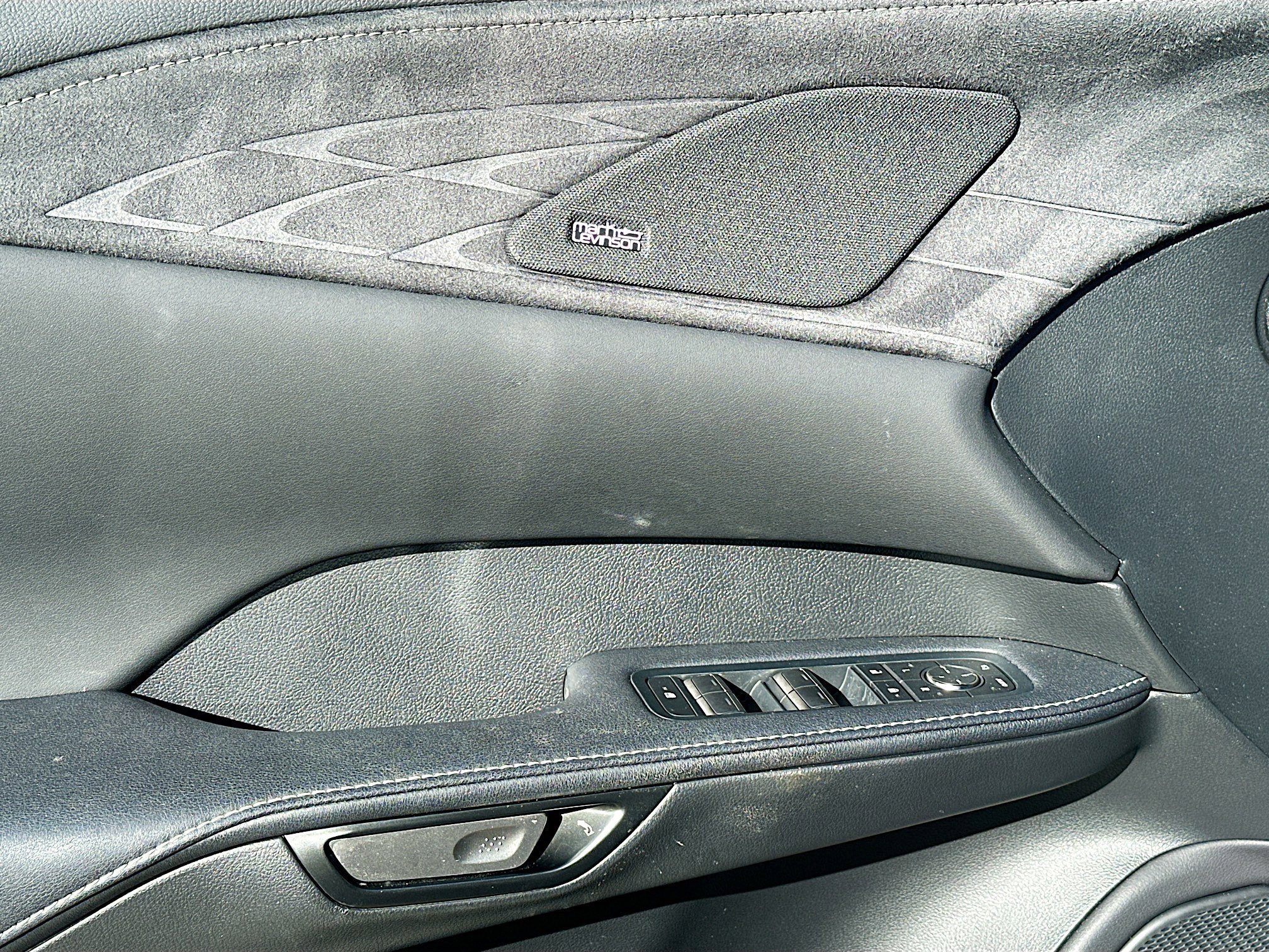 Used 2024 Lexus RX 350 w/ Luxury Package image 18