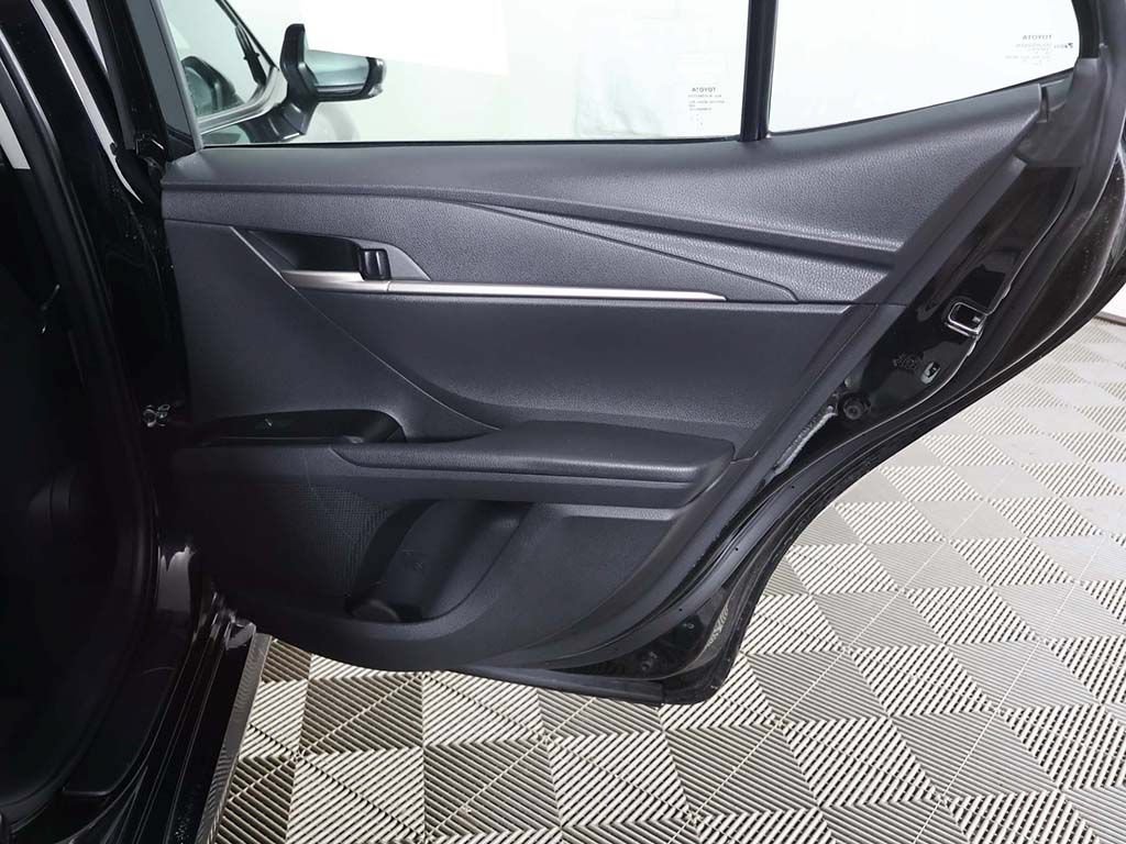 Used 2025 Toyota Camry LE FWD image 23