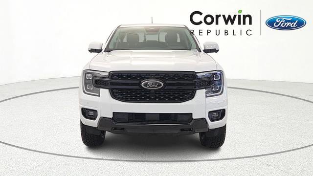 New 2025 Ford Ranger Lariat w/ FX4 Off-Road Package image 2