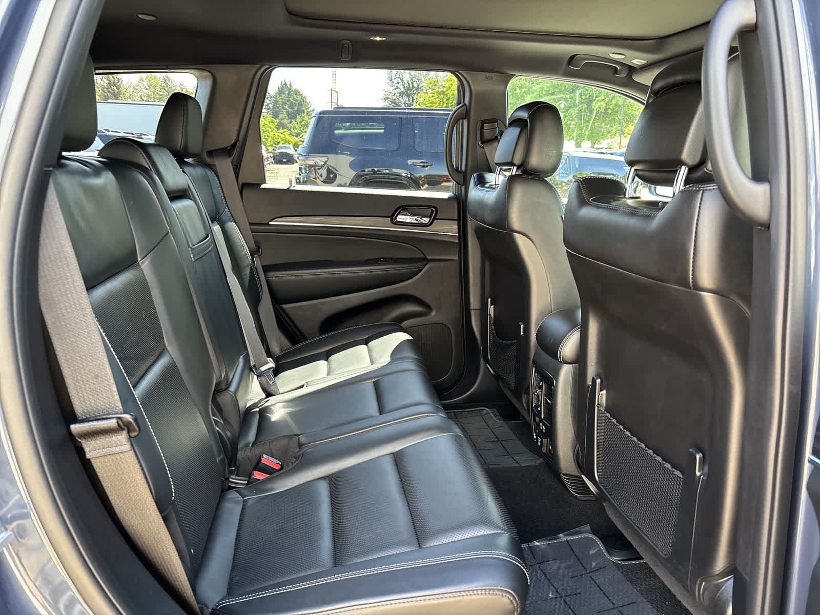 Certified 2021 Jeep Grand Cherokee Limited w/ Quick Order Package 28K 80th AWD/4WD image 6