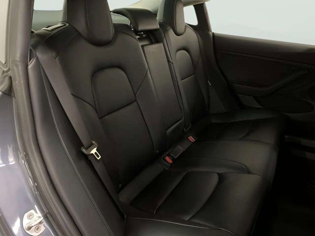 Used 2023 Tesla Model 3 Standard Range image 81