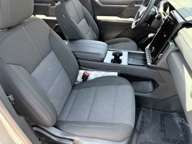 Used 2026 GMC Acadia Elevation FWD image 11
