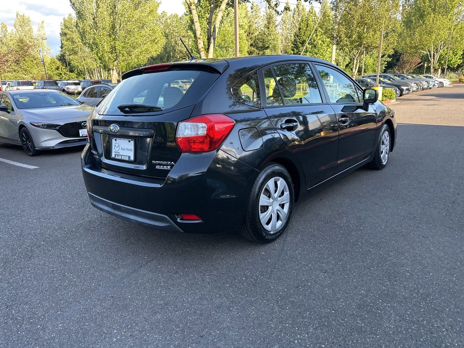 Used 2012 Subaru Impreza 2.0i AWD/4WD image 3