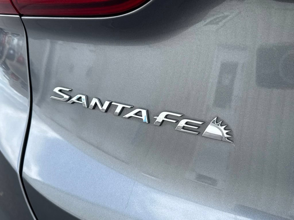 Used 2019 Hyundai Santa Fe Limited AWD/4WD image 11