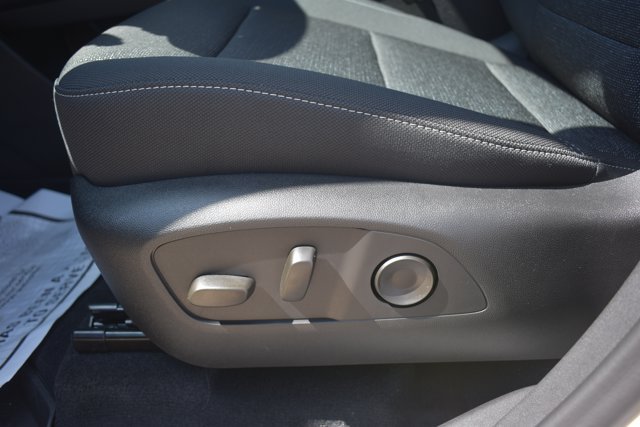New 2026 Chevrolet Traverse LT w/ Driver Confidence Package FWD image 13