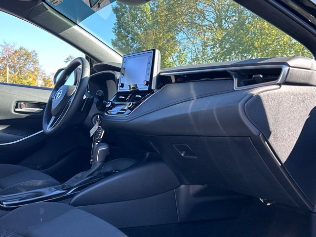 Used 2021 Toyota Corolla SE w/ Carpet Mat Package (TMS) FWD image 22