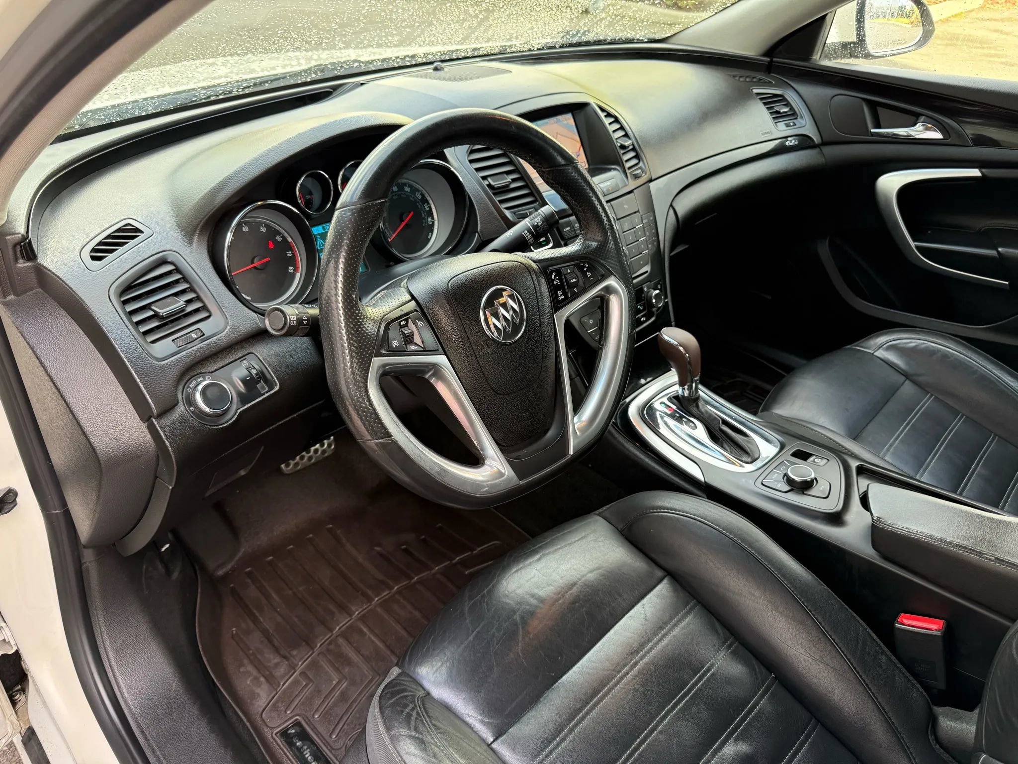 Used 2013 Buick Regal GS image 13