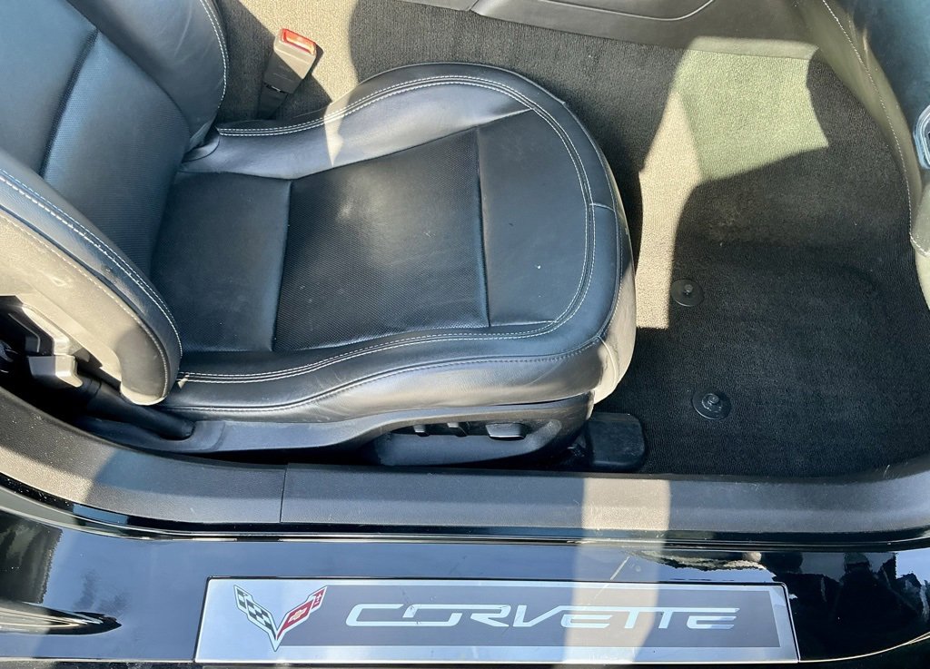 Used 2017 Chevrolet Corvette Stingray Convertible w/ 3LT Preferred Equipment Group image 32