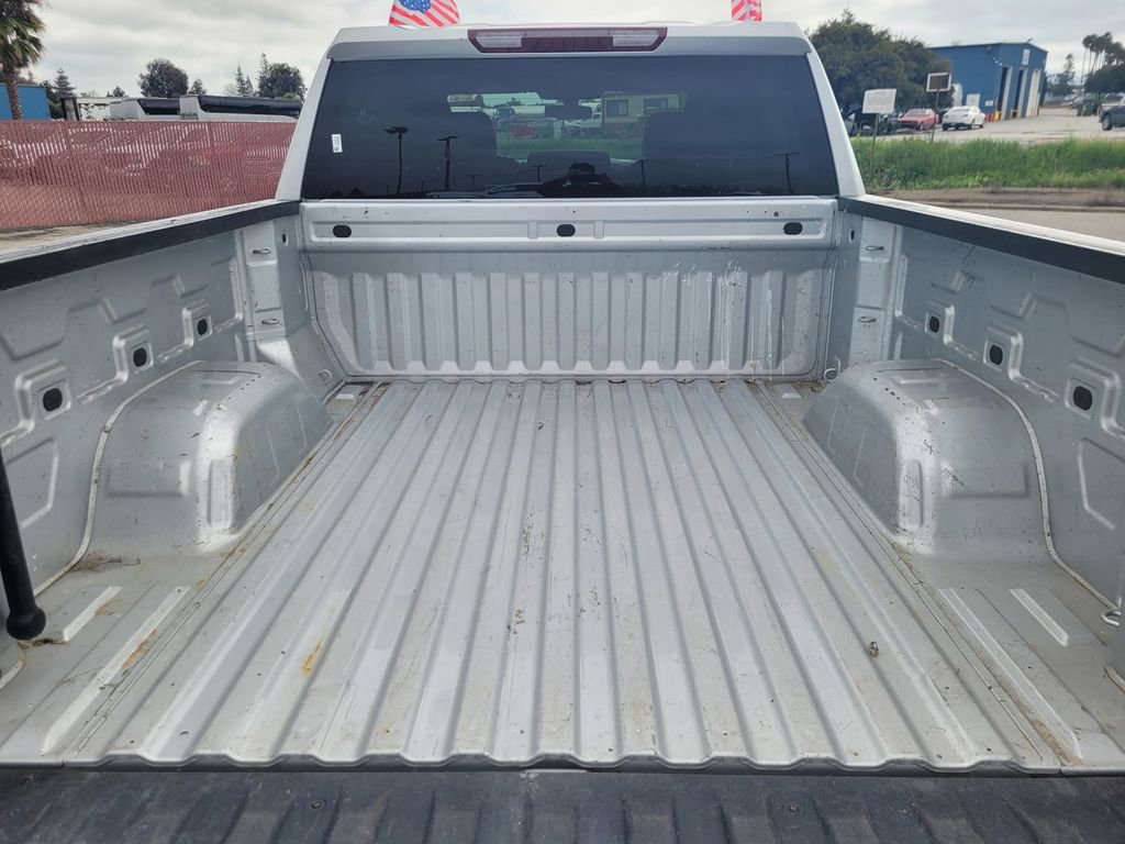 Used 2021 GMC Sierra 1500 Elevation w/ LPO, Elevation Black Package AWD/4WD image 10
