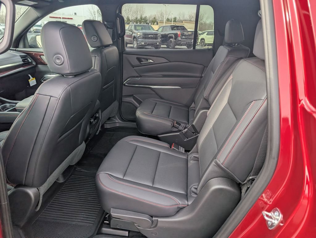 New 2026 Chevrolet Traverse Z71 w/ Driver Confidence Package image 9
