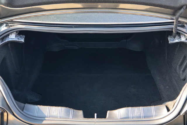 Used 2018 Chevrolet Camaro ZL1 RWD image 7
