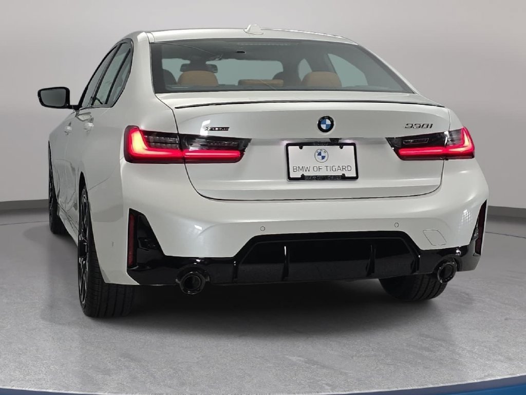 New 2026 BMW 330i xDrive Sedan w/ M Sport Package AWD/4WD image 6
