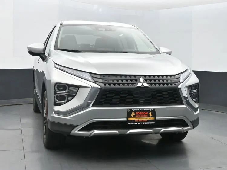 Used 2024 Mitsubishi Eclipse Cross SE image 3