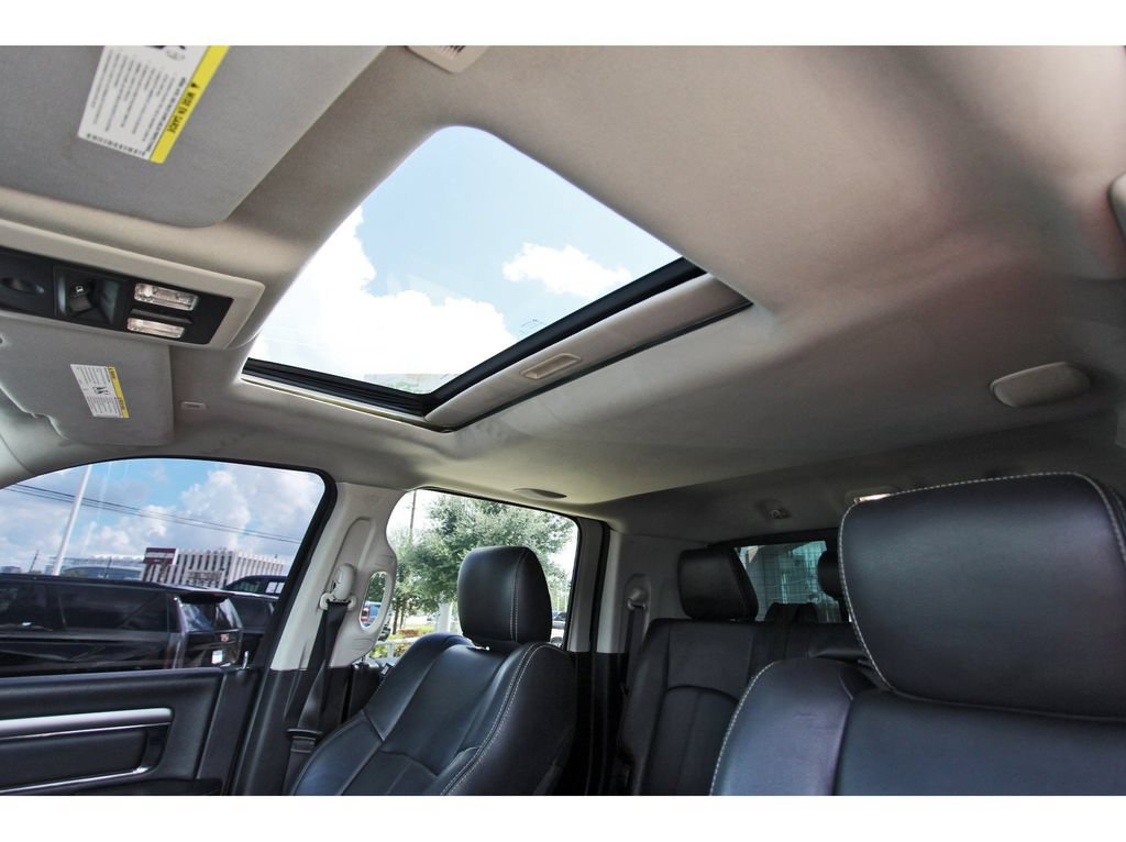 Used 2018 RAM 2500 Laramie w/ Sport Appearance Group AWD/4WD image 27