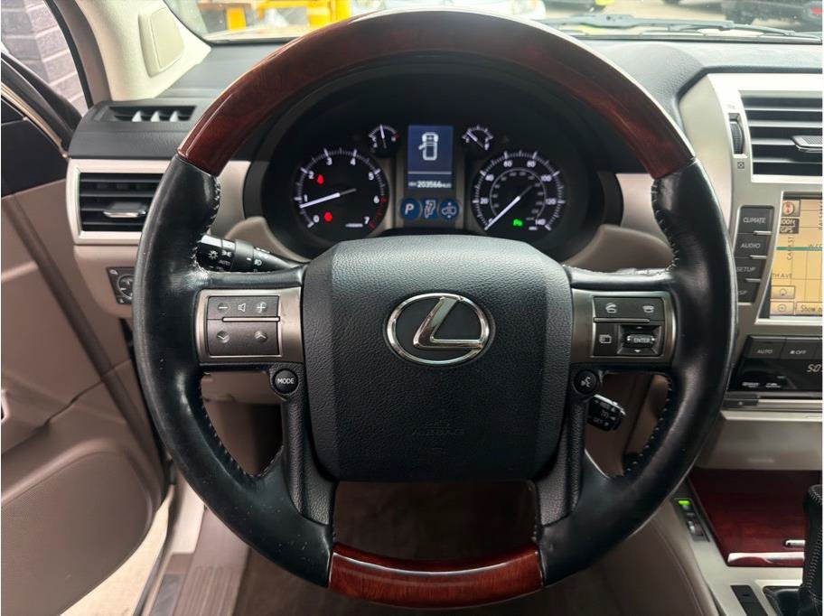 Used 2011 Lexus GX 460 Premium AWD/4WD image 14