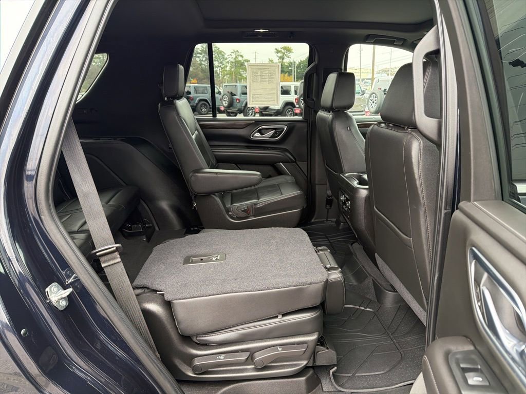 Used 2021 Chevrolet Tahoe LT w/ LT Signature Package image 20