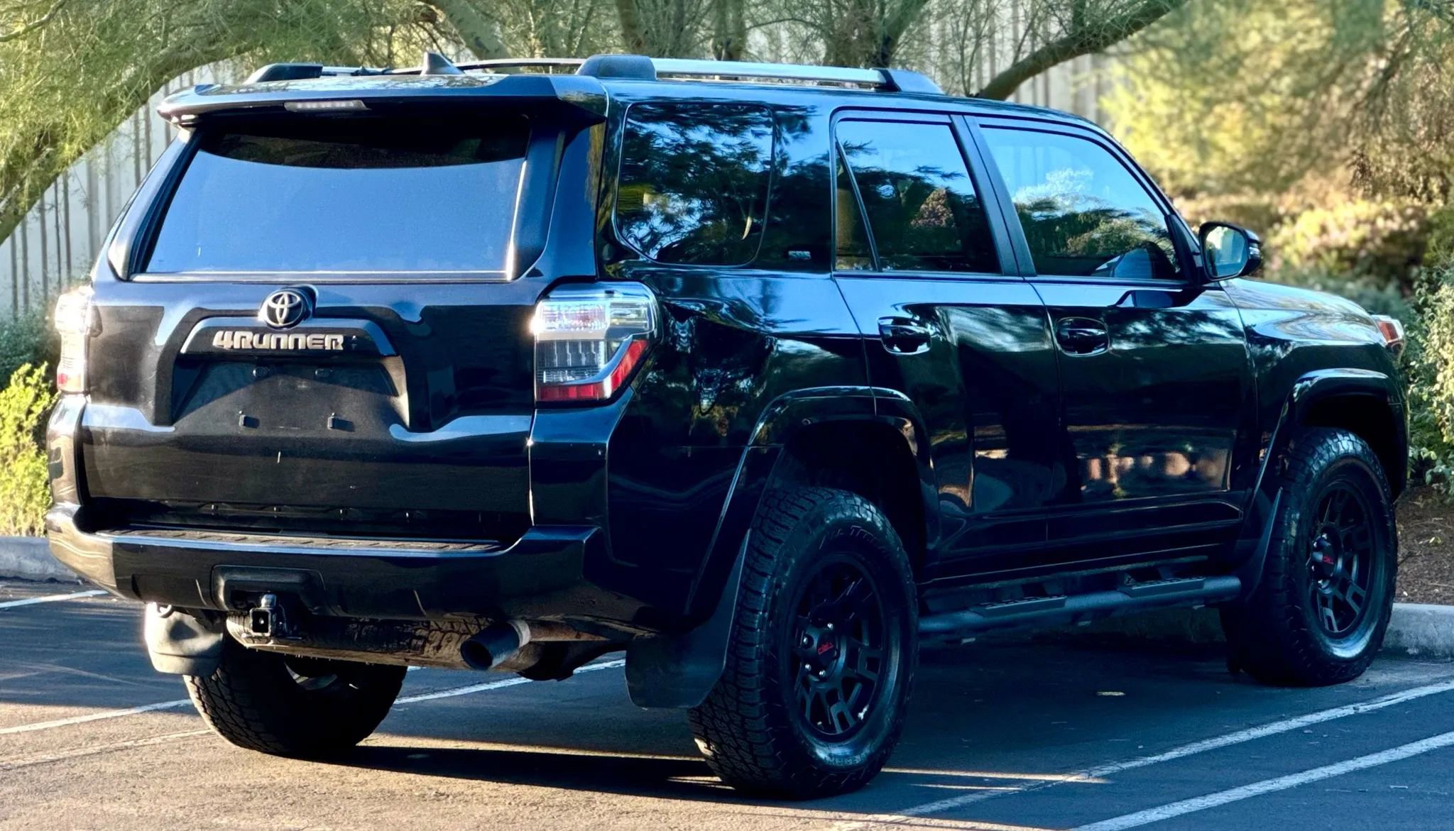 Used 2024 Toyota 4Runner SR5 Premium w/ Moonroof Package image 8