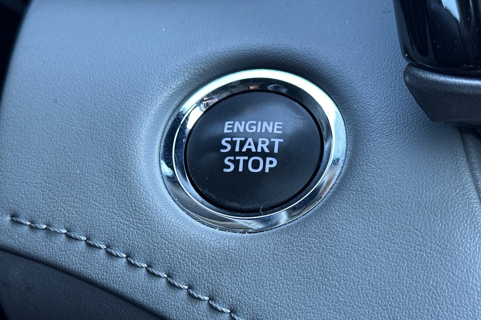 Used 2023 Toyota Highlander XLE image 37