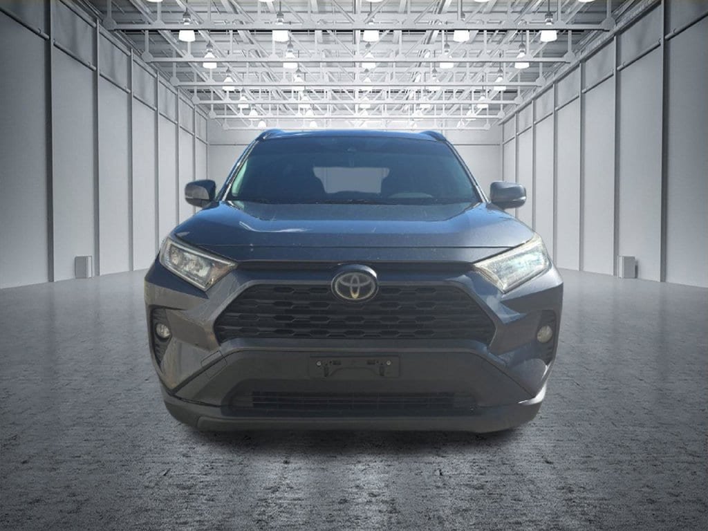 Used 2019 Toyota RAV4 XLE AWD/4WD image 9