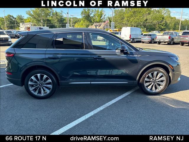 Used 2022 Lincoln Corsair Reserve w/ Equipment Group 201A AWD/4WD image 9