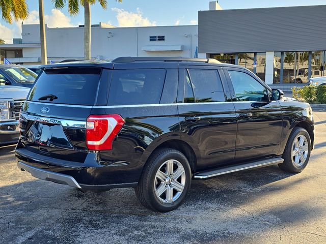 Used 2020 Ford Expedition XLT w/ Equipment Group 202A image 3