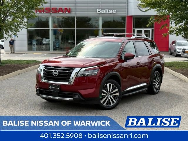 Used 2022 Nissan Pathfinder Platinum w/ Lighting Package (N93) AWD/4WD image 1