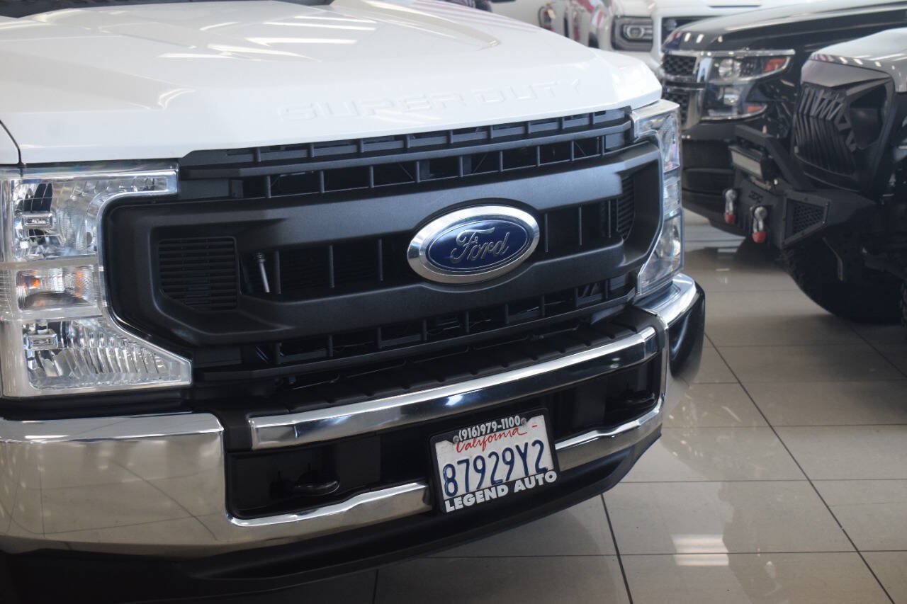Used 2020 Ford F250 XL w/ Power Equipment Group RWD image 5