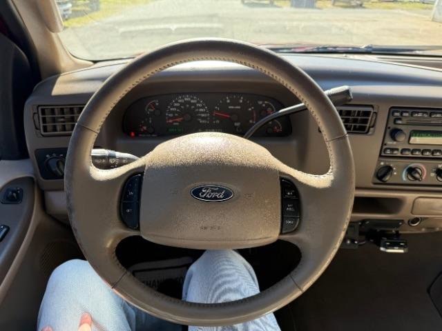 Used 2004 Ford F350 XLT image 25